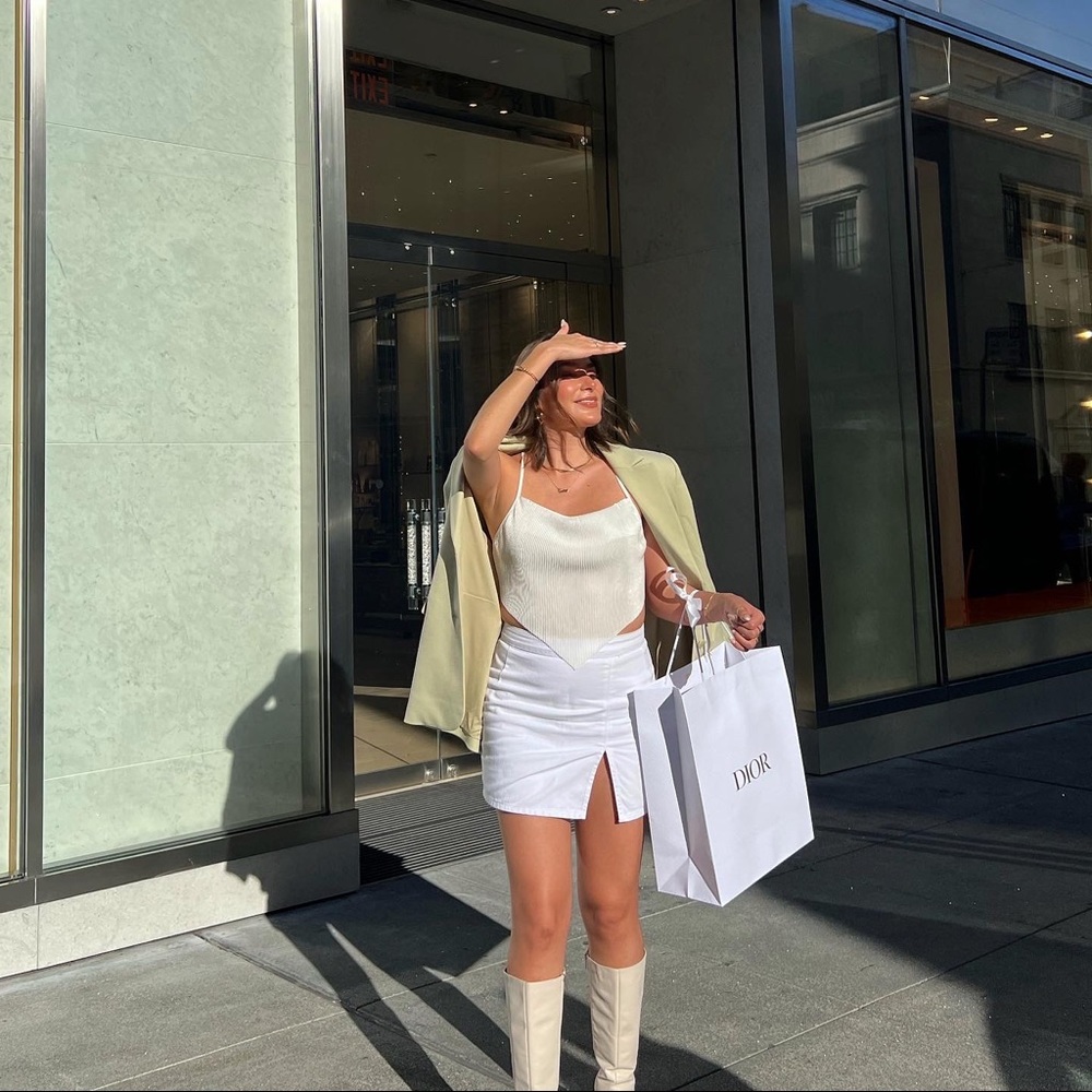 Meet your Posher, Cosette